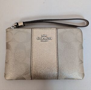 Coach Metallic Gold and Champagne Signature Wristlet NWOT in Gift Box